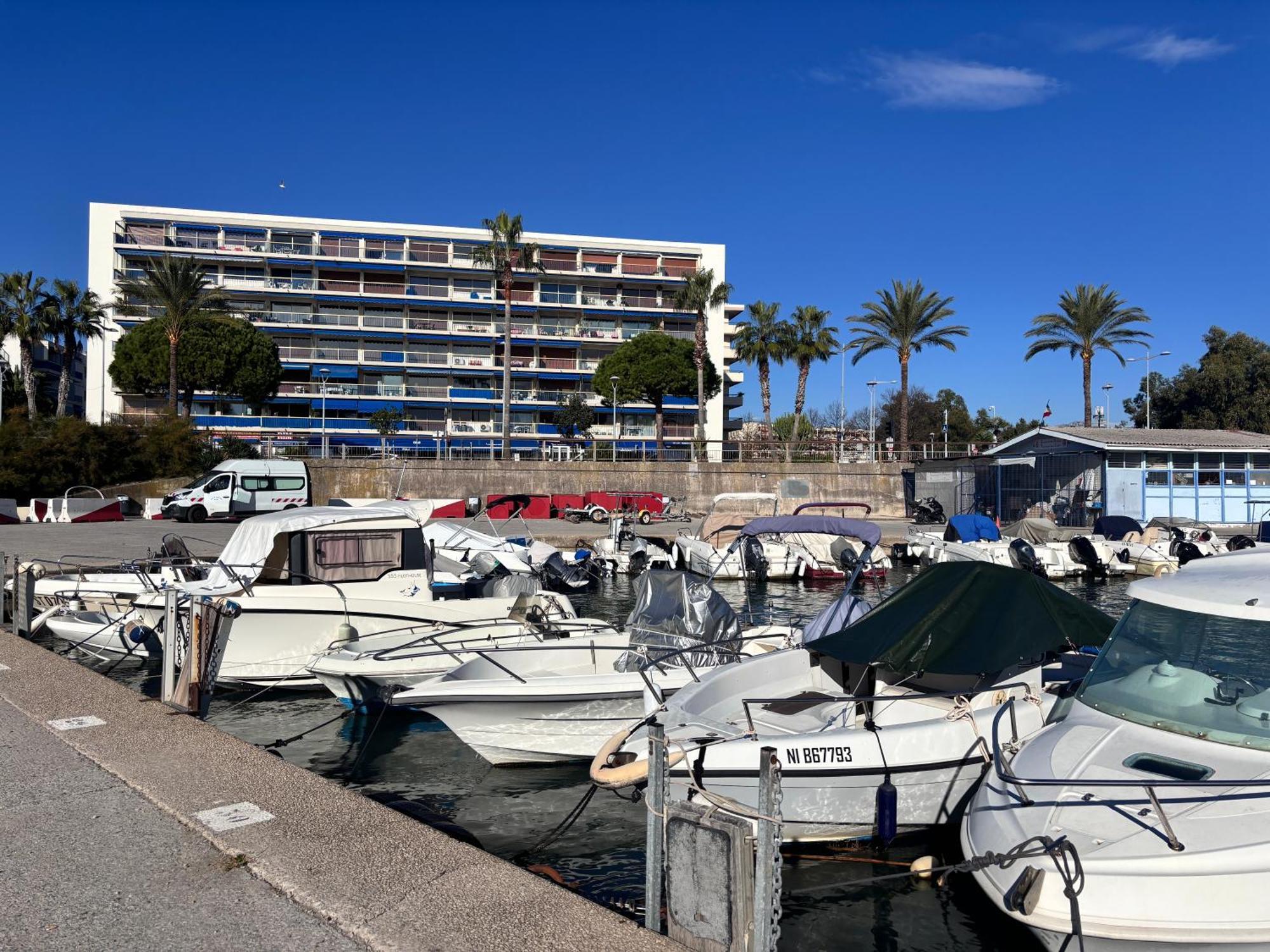 Front De Mer,Plage, Piscine, Parking カーニュ・シュル・メール エクステリア 写真